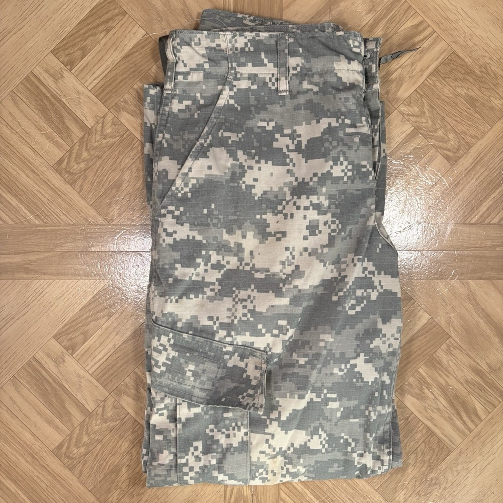 Size 28x25 - US Army Pants | Digital Camo Combat Uniform Trouser